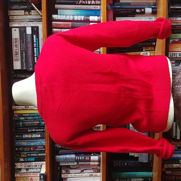 EXPRESS Cropped Twist-Front Sweater 👀🔥 - Picture 7 of 11